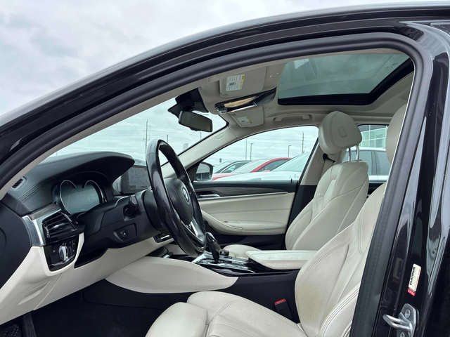 BMW 530 XDRIVE* ХЕДЪП* ПОДГРЕВ* КАМЕРА* КЕЙЛЕС* - автомобили, коли, обяви за нови и употребявани 10