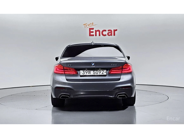 BMW 530 xDrive M Sport Plus* HEAD-UP* 360 CAM* ОБДУХВАНЕ* - автомобили, коли, обяви за нови и употребявани 2