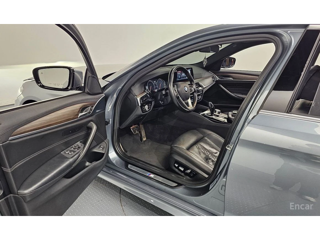 BMW 530 xDrive M Sport Plus* HEAD-UP* 360 CAM* ОБДУХВАНЕ* - автомобили, коли, обяви за нови и употребявани 5