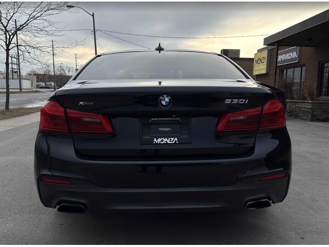 BMW 530 XDRive - 360| SUNROOF| CAMERA| HEATED SEATS| MASAG - автомобили, коли, обяви за нови и употребявани 3