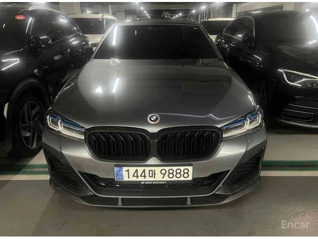 BMW 530 xDrive* M-Sport Plus* HEAD-UP* 360 CAM* ГЕНЕРАЦИЯ* - автомобили, коли, обяви за нови и употребявани 0