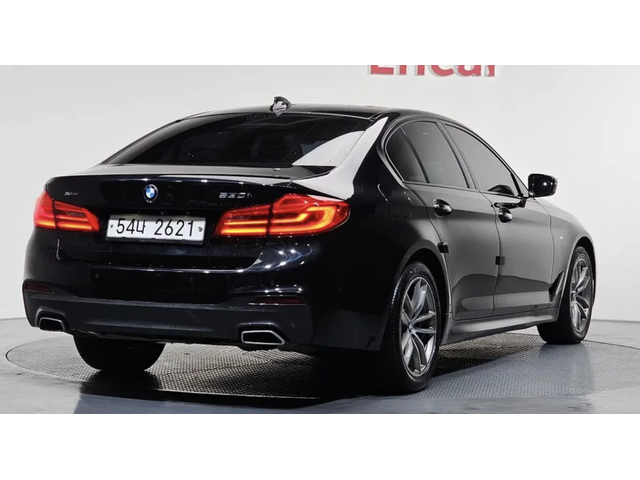 BMW 530 M* SPORT* XDRIVE* ПОДГРЕВ* ОБДУХВАНЕ* 360КАМЕРА* - автомобили, коли, обяви за нови и употребявани 1