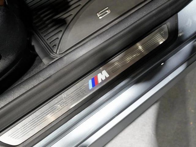 BMW 530 АвтоКредит* (ЦЕНА ДО БГ)530i xDrive Sedan AWD - автомобили, коли, обяви за нови и употребявани 11