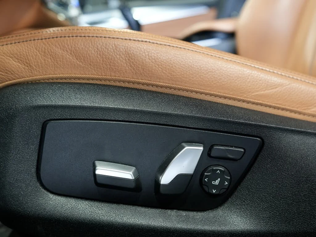 BMW 530 АвтоКредит* (ЦЕНА ДО БГ)530i xDrive Sedan AWD - автомобили, коли, обяви за нови и употребявани 14