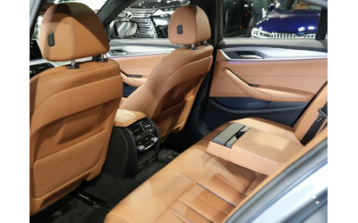 BMW 530 АвтоКредит* (ЦЕНА ДО БГ)530i xDrive Sedan AWD - автомобили, коли, обяви за нови и употребявани 16