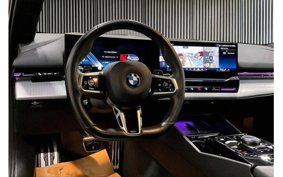 BMW 530 xDrive* AвтоКредит * (ЦЕНА ДО БГ) - автомобили, коли, обяви за нови и употребявани 12