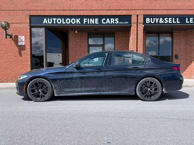BMW 530 * xDrive * CARFAX * ЛАЗЕР * HEAD UP * 2 КЛЮЧА - автомобили, коли, обяви за нови и употребявани 1