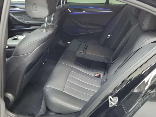 BMW 530 | 530I XDRIVE | AMBIENT | PANO | КОЖА - автомобили, коли, обяви за нови и употребявани 11
