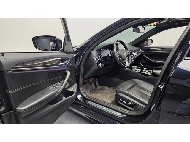 BMW 530 * 360 * HUD * ОБДУХВАНЕ * АВТОКРЕДИТ - автомобили, коли, обяви за нови и употребявани 7