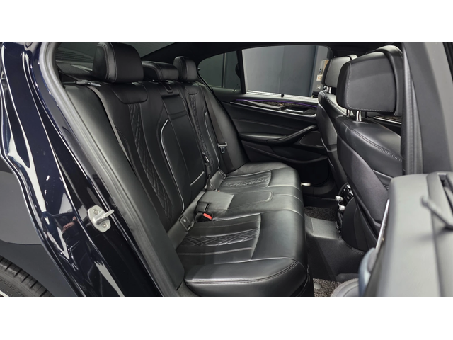 BMW 530 * 360 * HUD * ОБДУХВАНЕ * АВТОКРЕДИТ - автомобили, коли, обяви за нови и употребявани 9
