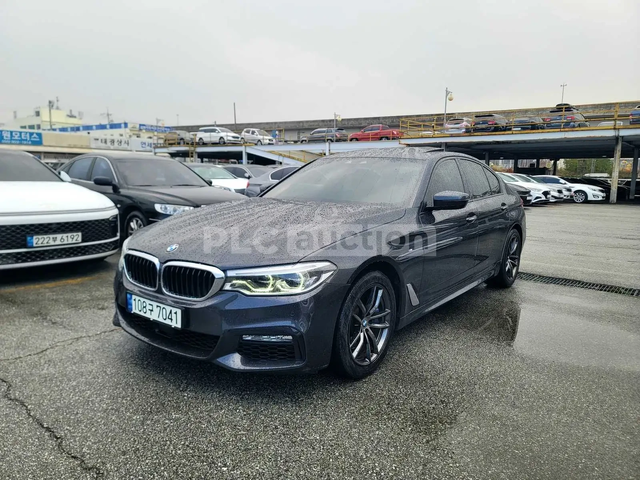 BMW 530 * B&W * ДИСТРОНИК * ХЕД ЪП * DIGITAL - автомобили, коли, обяви за нови и употребявани 1