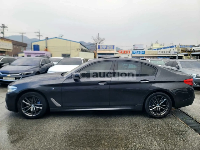 BMW 530 * B&W * ДИСТРОНИК * ХЕД ЪП * DIGITAL - автомобили, коли, обяви за нови и употребявани 2