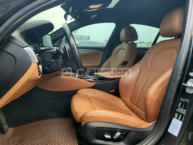 BMW 530 * B&W * ДИСТРОНИК * ХЕД ЪП * DIGITAL - автомобили, коли, обяви за нови и употребявани 8