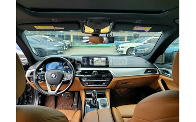 BMW 530 * B&W * ДИСТРОНИК * ХЕД ЪП * DIGITAL - автомобили, коли, обяви за нови и употребявани 9