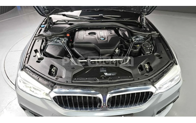 BMW 530 i* M sport* HeadUp* Digital Key* Keyless* АВТОКРЕД - автомобили, коли, обяви за нови и употребявани 6