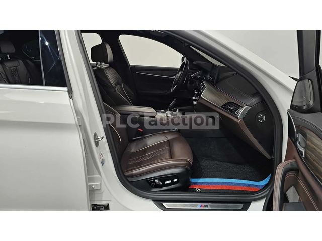 BMW 530 E* Night Vision* 360* HeadUp* Keyless* АВТОКРЕДИТ - автомобили, коли, обяви за нови и употребявани 13