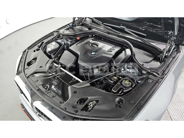 BMW 530 I* M sport* 360* HeadUp* Keyless* АВТОКРЕДИТ - автомобили, коли, обяви за нови и употребявани 5