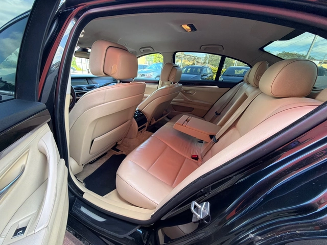 BMW 530 БАРТЕР* 3.0D* Кожа* Автоматик - автомобили, коли, обяви за нови и употребявани 9