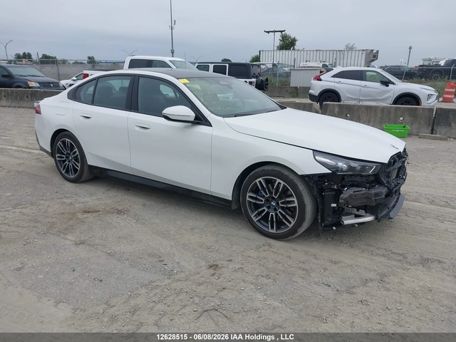 BMW 700 XI - автомобили, коли, обяви за нови и употребявани 0