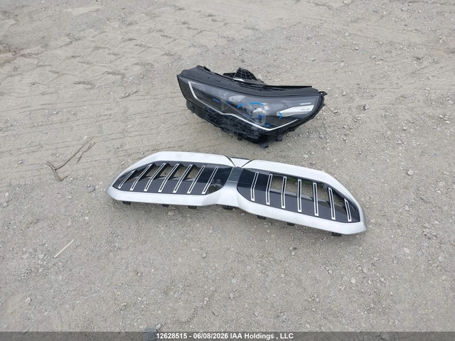 BMW 700 XI - автомобили, коли, обяви за нови и употребявани 11