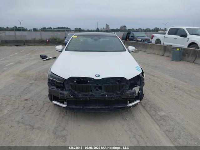 BMW 700 XI - автомобили, коли, обяви за нови и употребявани 12