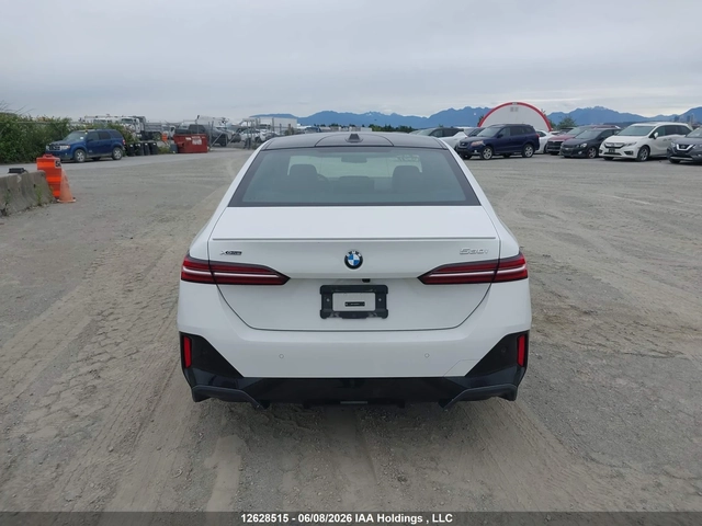 BMW 700 XI - автомобили, коли, обяви за нови и употребявани 16