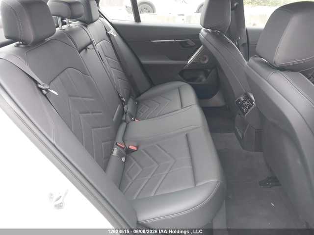 BMW 700 XI - автомобили, коли, обяви за нови и употребявани 7