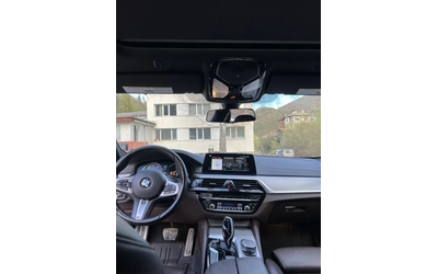 BMW 530 xDrive Head-UP, Масаж + Обдухване - автомобили, коли, обяви за нови и употребявани 11
