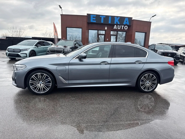 BMW 530 M PAKET-DISTRONIK-SPORT-KAMERA-ПОДГРЯВАНЕ-ГЕРМАНИЯ - автомобили, коли, обяви за нови и употребявани 3