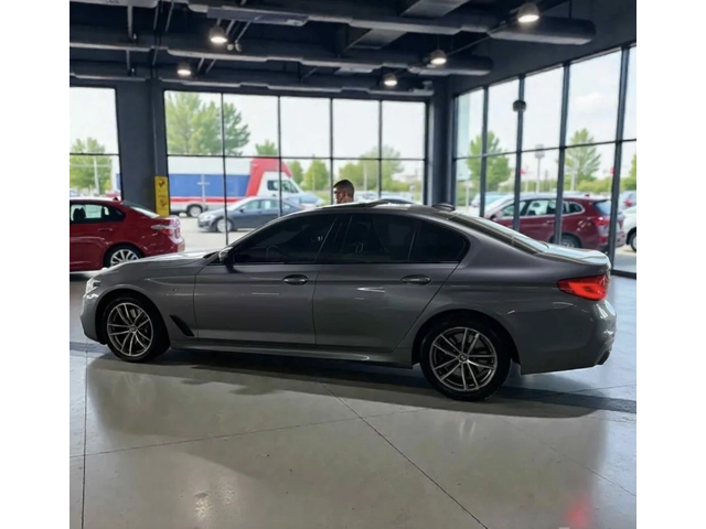 BMW 530 M* PANO* ОБДУХ* HUD* 360* Крайна цена* - автомобили, коли, обяви за нови и употребявани 1