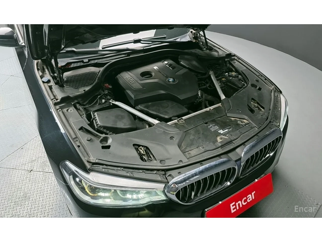 BMW 530 XDRIVE - автомобили, коли, обяви за нови и употребявани 2