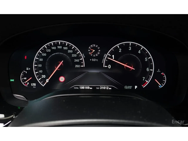 BMW 530 XDRIVE - автомобили, коли, обяви за нови и употребявани 4