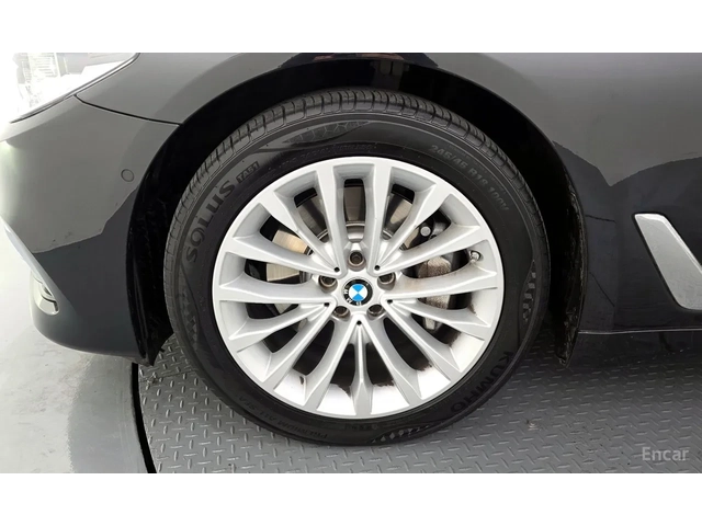 BMW 530 XDRIVE - автомобили, коли, обяви за нови и употребявани 2