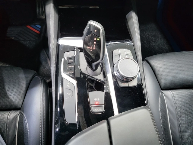 BMW 530 LCI PK* LASER* DIS* ОБДУХ* M-BRAKES* 360* HUD - автомобили, коли, обяви за нови и употребявани 12