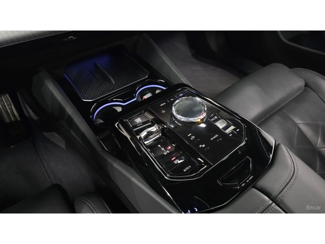 BMW 530 XDRIVE* MSPORT* DISTRONIC* ОБДУХВАНЕ* 360* HUD* - автомобили, коли, обяви за нови и употребявани 10