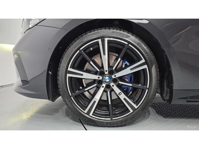 BMW 530 XDRIVE* MSPORT* DISTRONIC* ОБДУХВАНЕ* 360* HUD* - автомобили, коли, обяви за нови и употребявани 15