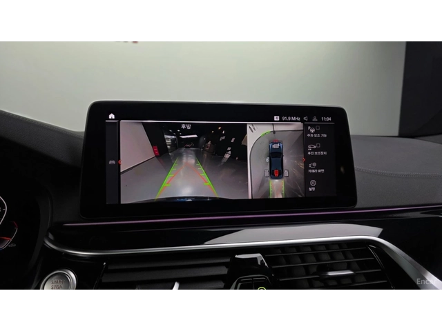 BMW 530 Xi* M-SPORT* ПОДГРЕВ* ОБДУХВАНЕ* 360* ШИБИДАХ* HUD - автомобили, коли, обяви за нови и употребявани 13