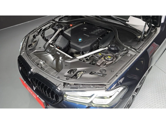 BMW 530 M-SPORT* ПОДГРЕВ* ОБДУХВАНЕ* ШИБИДАХ* 360* HUD* - автомобили, коли, обяви за нови и употребявани 5