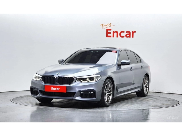 BMW 530 M* SPORT* ДИСТРОНИК* ХЕДЪП* LANE* ASSIST* - автомобили, коли, обяви за нови и употребявани 0