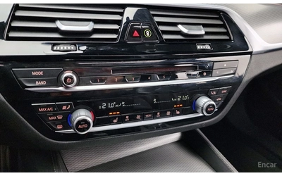 BMW 530 M* SPORT* ДИСТРОНИК* ХЕДЪП* LANE* ASSIST* - автомобили, коли, обяви за нови и употребявани 8