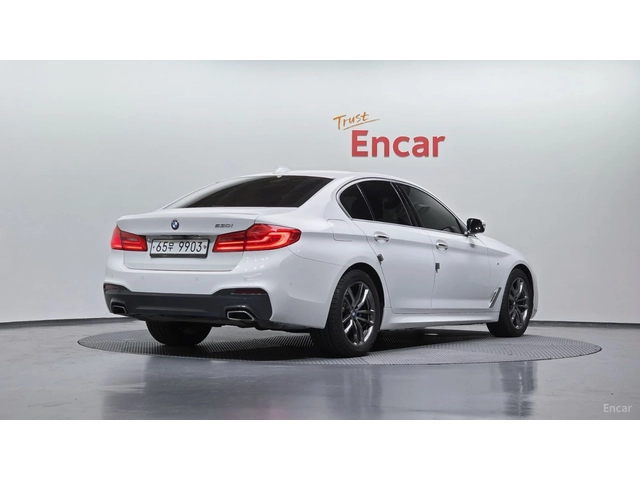 BMW 530 M* ОБДУХВАНЕ* 360 КАМЕРА* ПАМЕТ* HEADUP* ПАНО - автомобили, коли, обяви за нови и употребявани 1