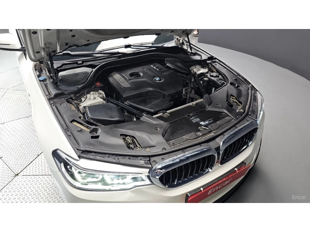 BMW 530 M* Xdrive* 360 КАМЕРА* ОБДУХВАНЕ* HEADUP - автомобили, коли, обяви за нови и употребявани 5