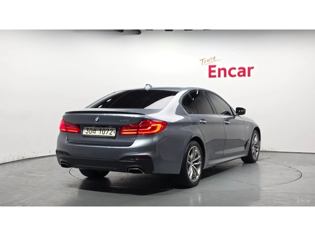 BMW 530 M* 360 КАМЕРА* HEADUP* ОБДУХВАНЕ* ПОДГРЕВ - автомобили, коли, обяви за нови и употребявани 1