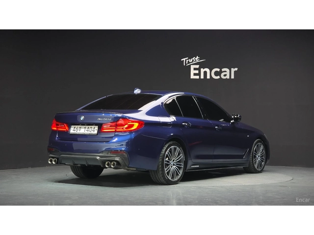 BMW 530 M* ОБДУХВАНЕ* ПОДГРЕВ* 360 КАМЕРА* HEADUP* HARMAN - автомобили, коли, обяви за нови и употребявани 1