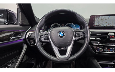 BMW 530 М* ОБДУХВАНЕ* ПОДГРЕВ* 360 КАМЕРА* HEADUP - автомобили, коли, обяви за нови и употребявани 12