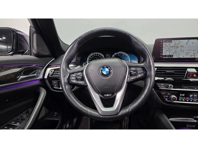 BMW 530 М* ОБДУХВАНЕ* ПОДГРЕВ* 360 КАМЕРА* HEADUP - автомобили, коли, обяви за нови и употребявани 12