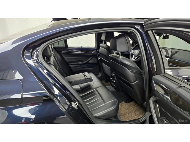 BMW 530 M* 360 КАМЕРА* ОБДУХВАНЕ* ПОДГРЕВ* HEADUP* ПАМЕТ - автомобили, коли, обяви за нови и употребявани 11