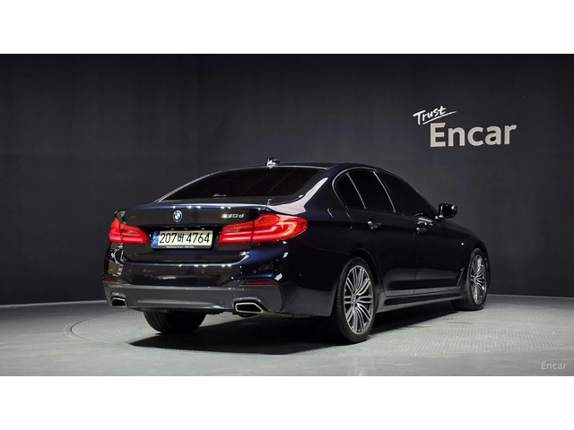 BMW 530 M* ОБДУХВАНЕ* ПОДГРЕВ* 360 КАМЕРА* ПАНОРАМА* HEADU - автомобили, коли, обяви за нови и употребявани 2