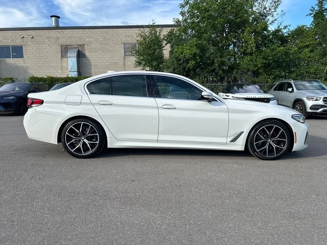 BMW 530 i xDrive M SPORT* HARMAN KARDON* PANORAMA* КАМЕРА* - автомобили, коли, обяви за нови и употребявани 3
