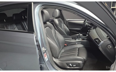 BMW 530 M* SPORT* ДИСТРОНИК* ХЕДЪП* LANE* ASSIST* - автомобили, коли, обяви за нови и употребявани 13